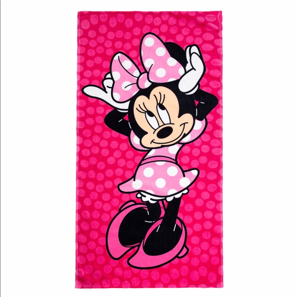 Minnie Mouse beach towel